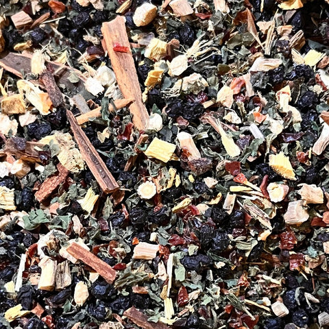 Immunity Syrup DIY Mix Elderberry Syrup Kit close up | Raindrop Remedies
